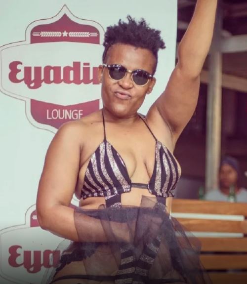 Shocking Excited Fan Fingers South African Dancer Zodwa Wabantu On Stage Watch Video